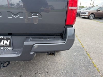 2025 Toyota Tacoma SR5 1-Owner / Clean Carfax