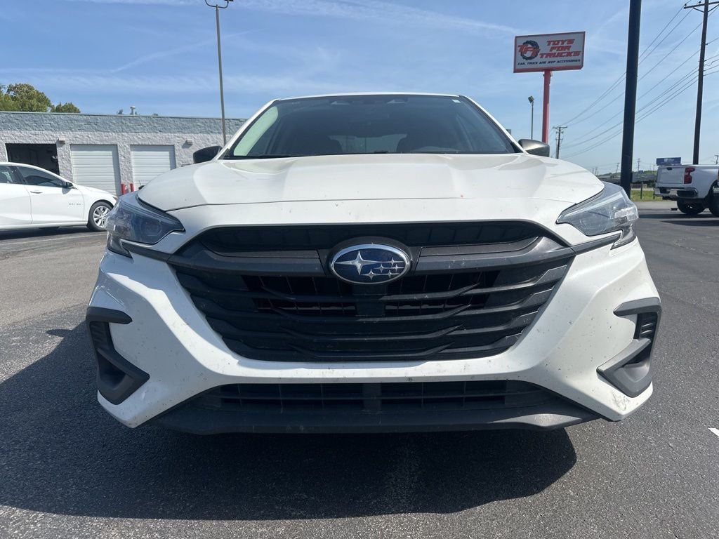 2024 Subaru Legacy Base Super Clean / STARLINK/Apple CarPlay/Android Auto