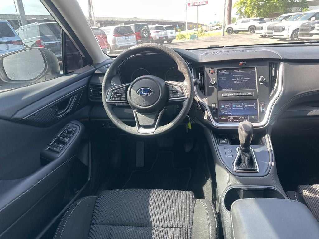 2024 Subaru Legacy Base Super Clean / STARLINK/Apple CarPlay/Android Auto