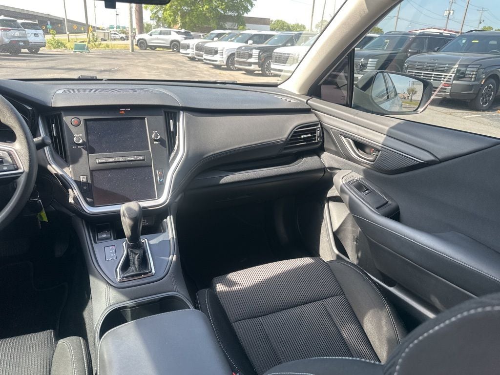2024 Subaru Legacy Base Super Clean / STARLINK/Apple CarPlay/Android Auto