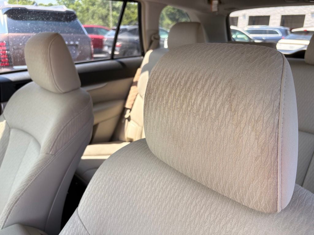 2010 Subaru Outback 2.5i Premium