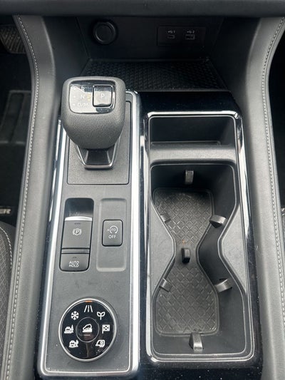 2025 Nissan Pathfinder SV 1-Owner / Rear Cross Traffic Alert / Forward Colli
