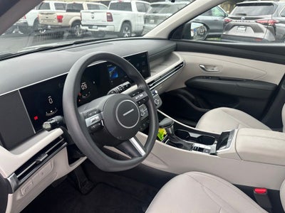 2025 Hyundai Tucson SE