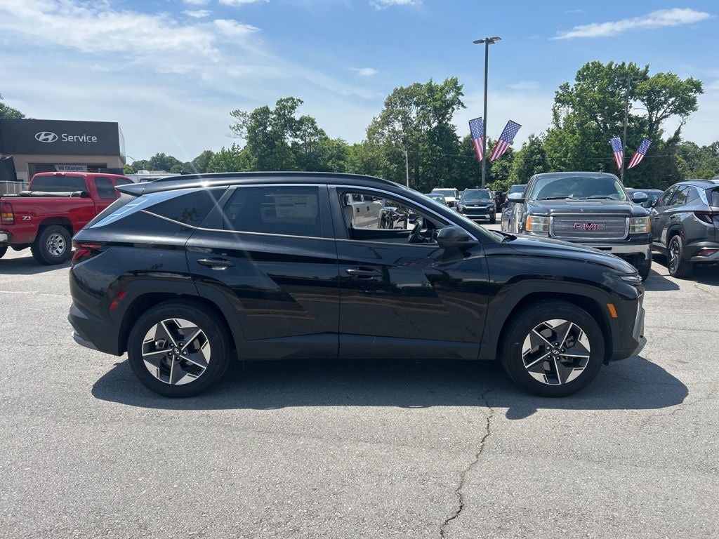 2025 Hyundai Tucson SEL CLEAN CARFAX / POWER LIFTGATE