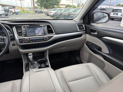 2017 Toyota Highlander XLE
