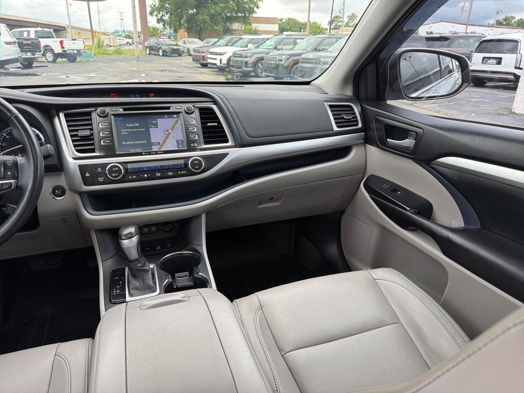 2017 Toyota Highlander XLE