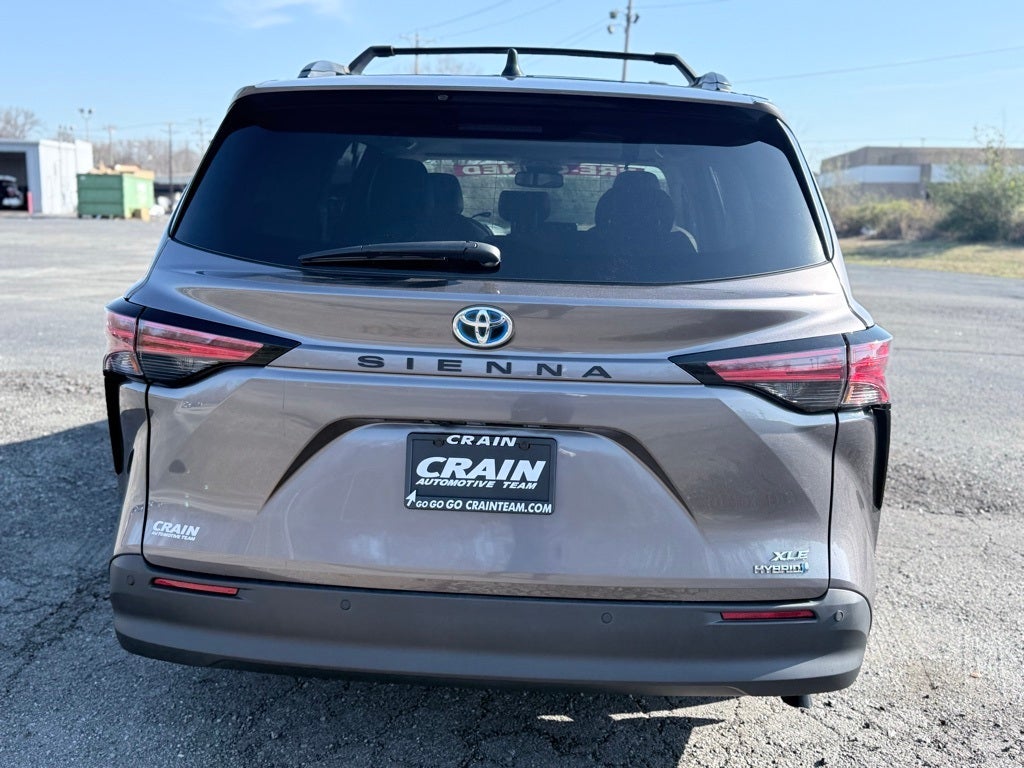 2021 Toyota Sienna XLE 7 Passenger