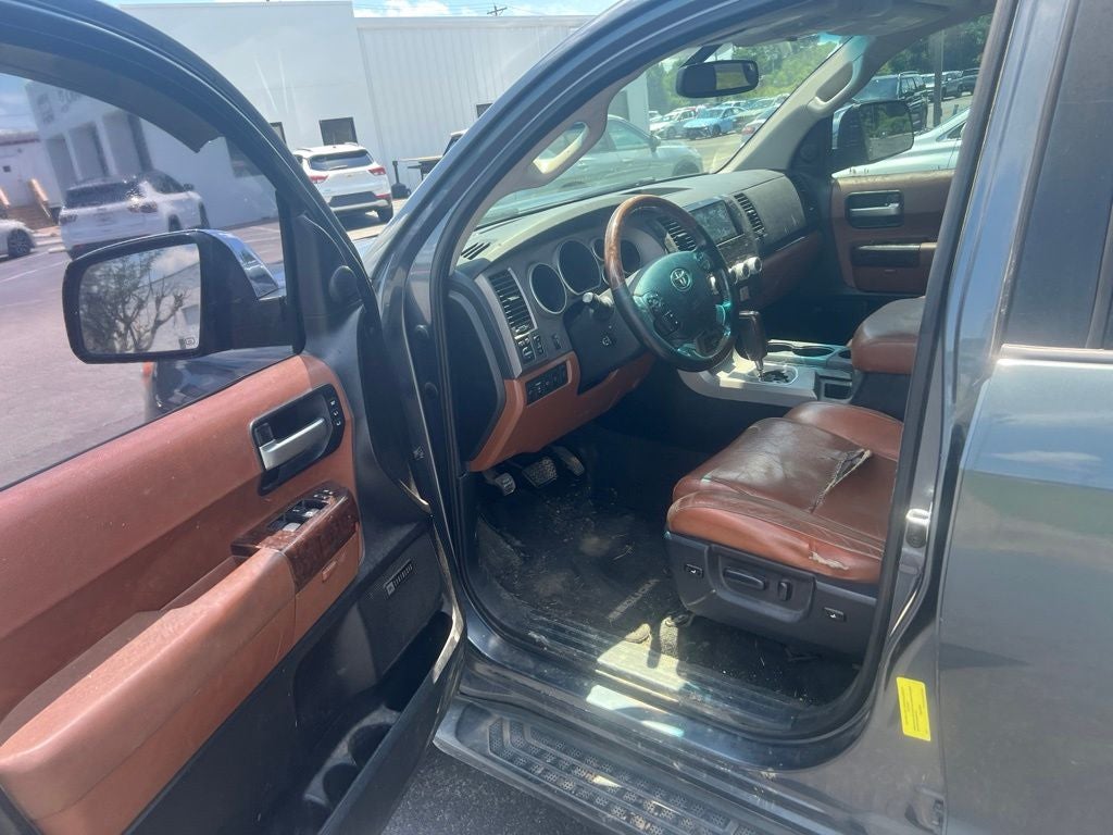 2010 Toyota Sequoia Platinum