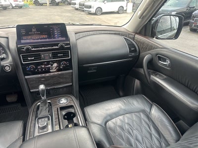 2022 Nissan Armada Platinum Captain's Chairs Package / NissanConnect featuring
