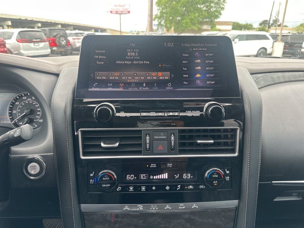 2022 Nissan Armada Platinum Captain's Chairs Package / NissanConnect featuring