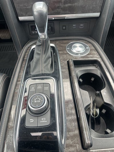 2022 Nissan Armada Platinum Captain's Chairs Package / NissanConnect featuring