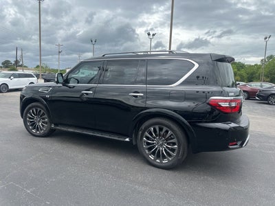 2022 Nissan Armada Platinum Captain's Chairs Package / NissanConnect featuring