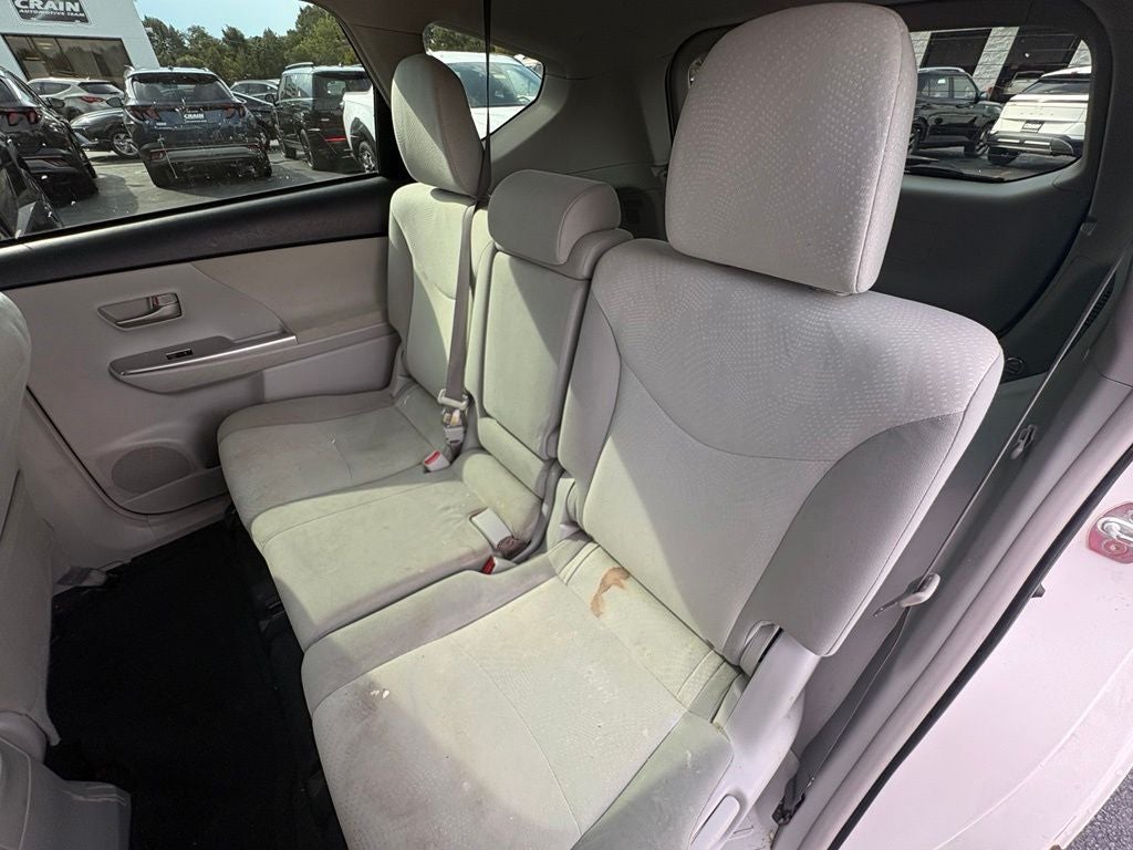 2013 Toyota Prius v Two