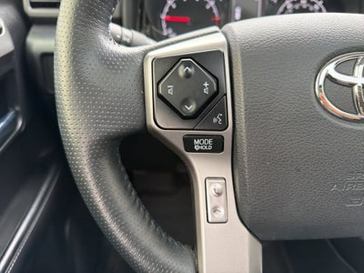 2023 Toyota 4Runner SR5 Premium LIFTED!! / 1-OWNER / CLEAN CAR-FAX