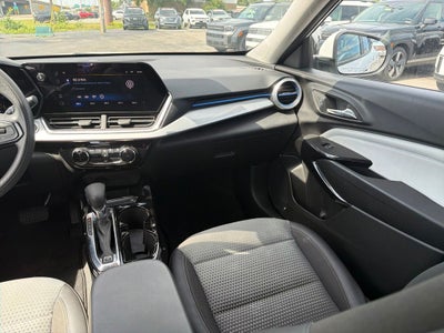 2024 Chevrolet Trax LT One Owner / Clean Carfax / 1LT Preferred Equipment