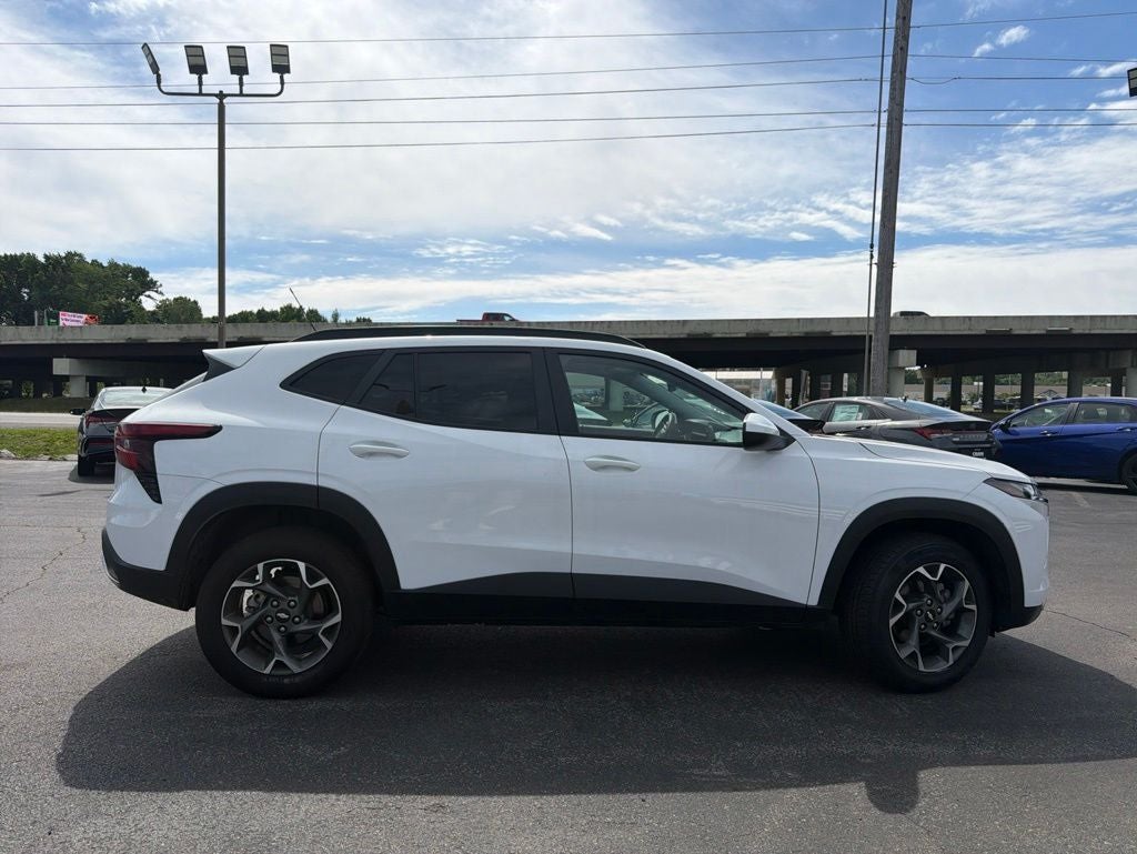 2024 Chevrolet Trax LT One Owner / Clean Carfax / 1LT Preferred Equipment