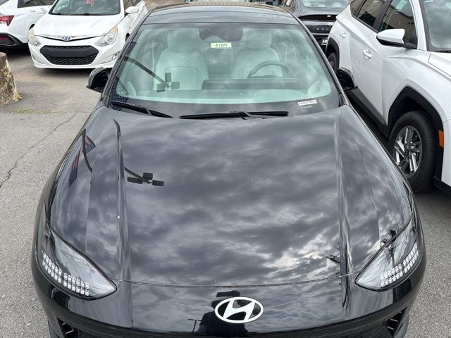 2024 Hyundai IONIQ 6 Limited