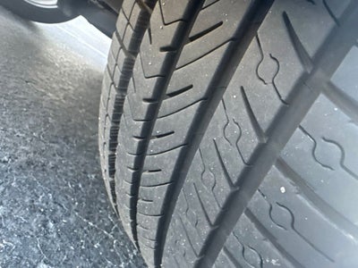 2013 Hyundai Veloster Base w/Gray