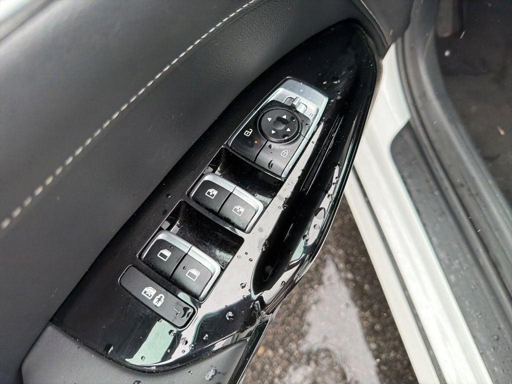 2025 Kia K5 GT-Line One Owner / GT-Line Premium Package / Navigation