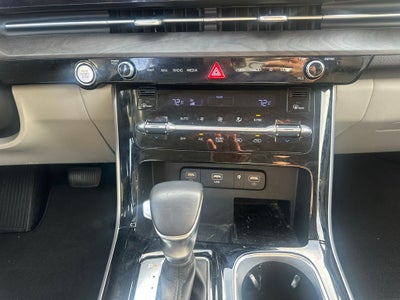 2024 Kia Carnival SX