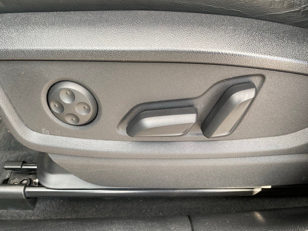 2024 Audi Q5 45 S line Premium quattro