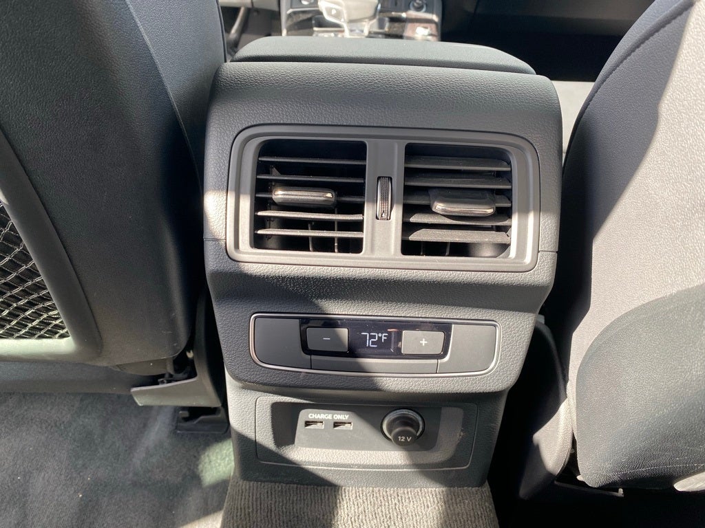 2024 Audi Q5 45 S line Premium quattro