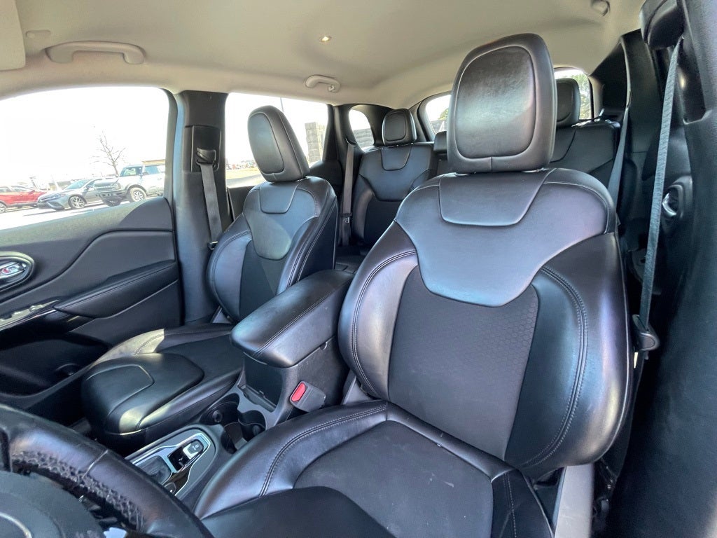 2021 Jeep Cherokee Altitude