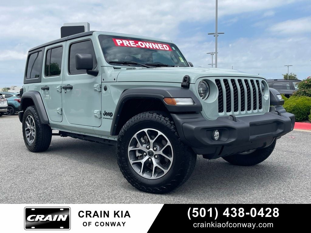 2024 Jeep Wrangler Sport S's photo
