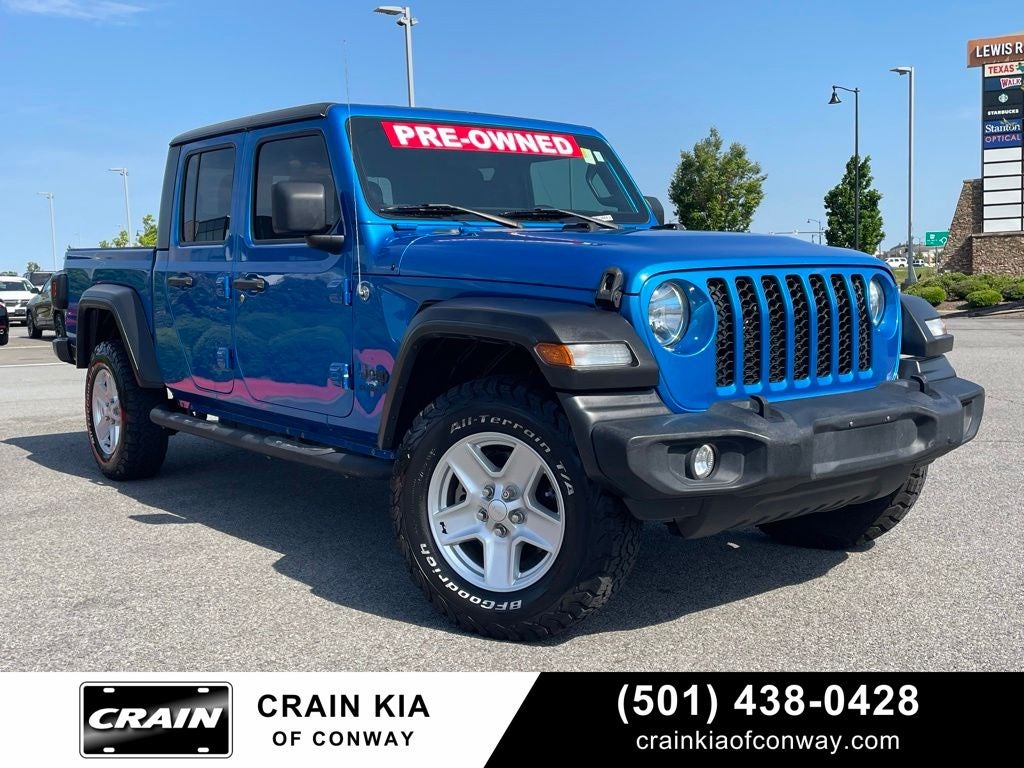 2020 Jeep Gladiator Sport S's photo