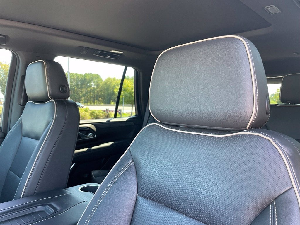2022 GMC Yukon SLT Premium Luxury Package-Clean Carfax