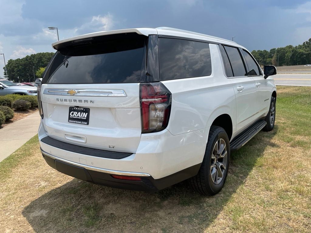 2024 Chevrolet Suburban LT