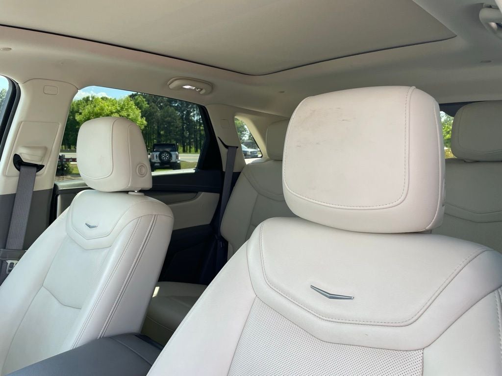 2022 Cadillac XT5 Premium Luxury