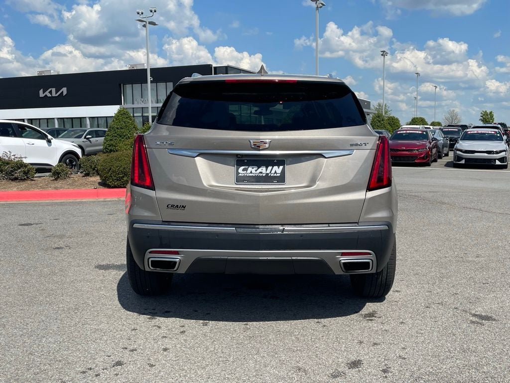 2022 Cadillac XT5 Premium Luxury