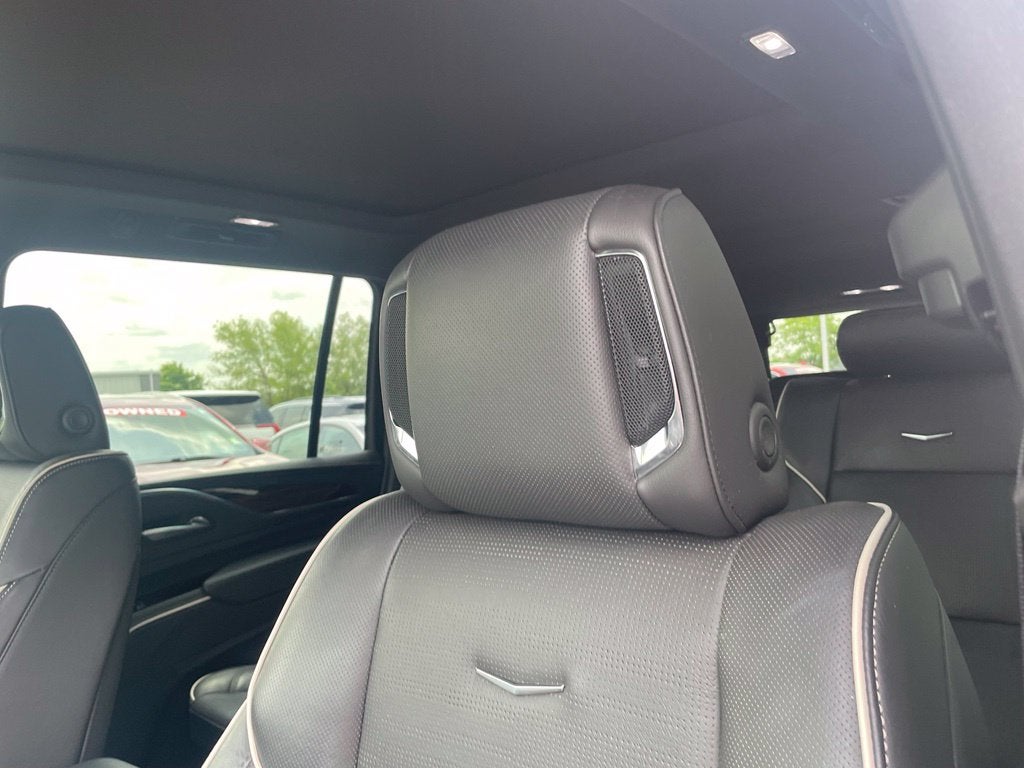 2023 Cadillac Escalade ESV Premium