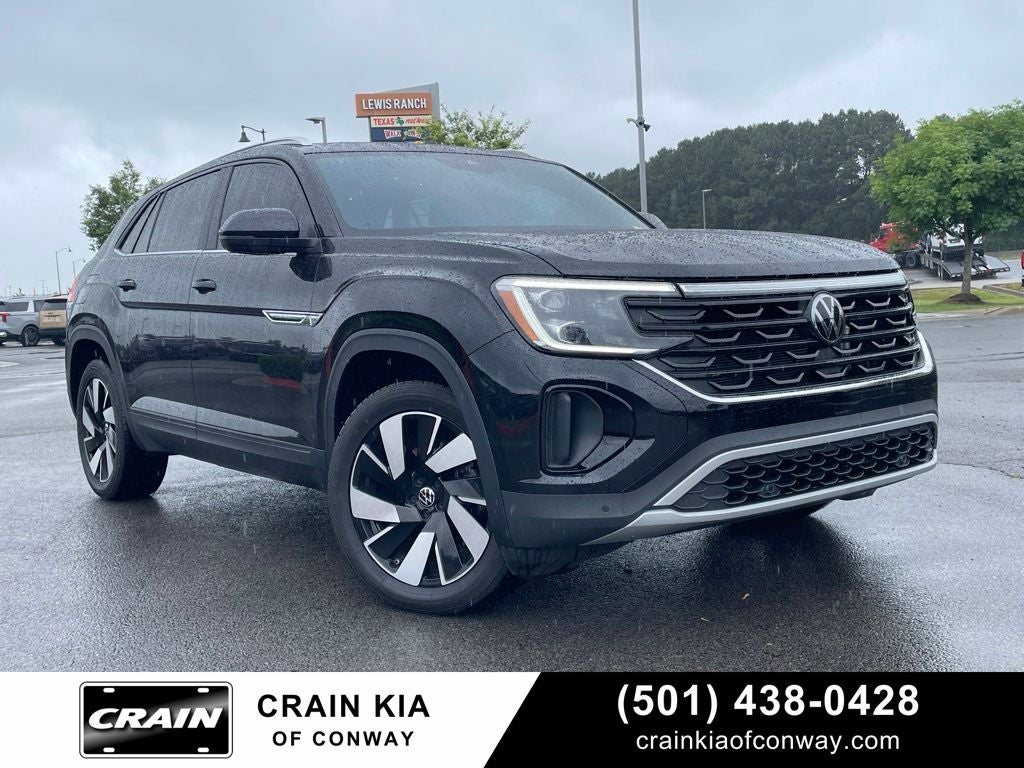 2024 Volkswagen Atlas Cross Sport 2.0T SE w/Tech 4MOTION's photo