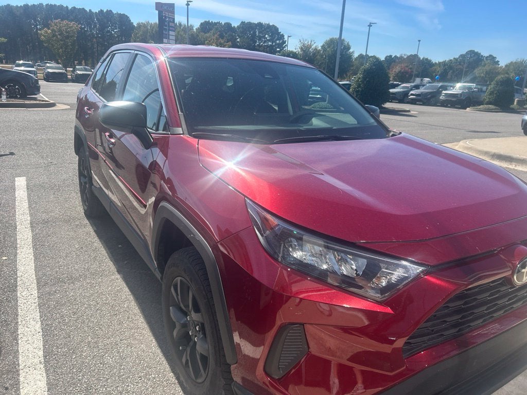 2022 Toyota RAV4 LE