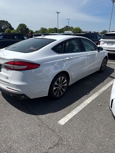 2020 Ford Fusion SE