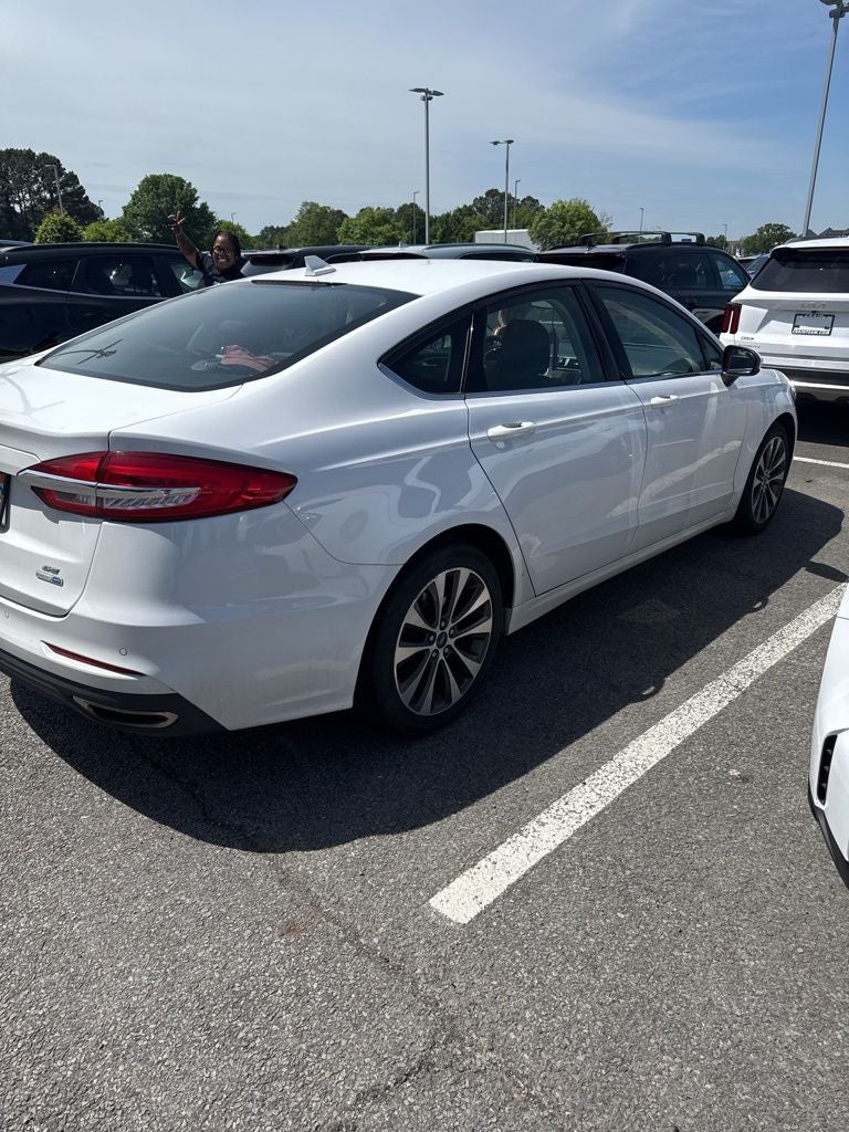 2020 Ford Fusion SE