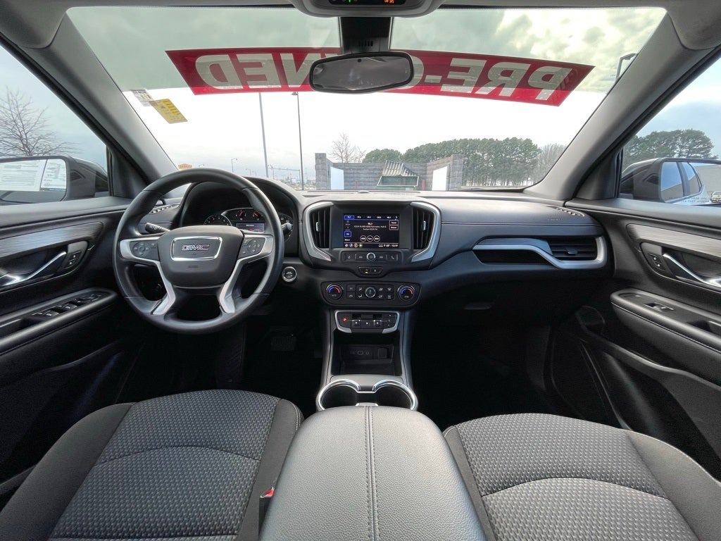 2023 GMC Terrain SLE