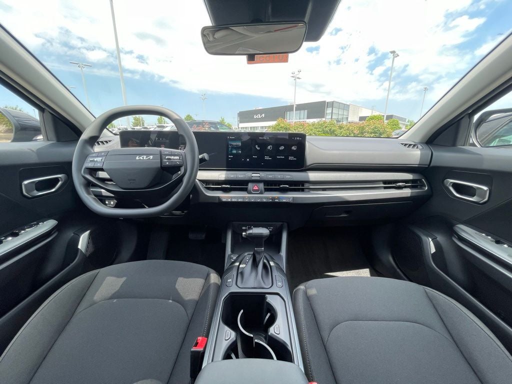 2026 Kia K4 LX