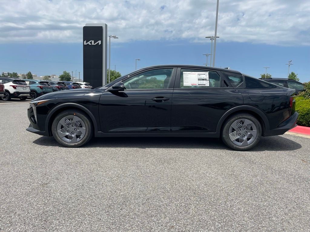 2026 Kia K4 LX