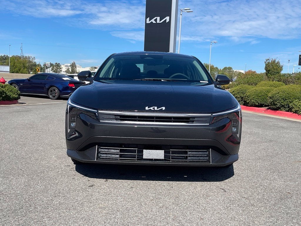 2027 Kia K4 LXS