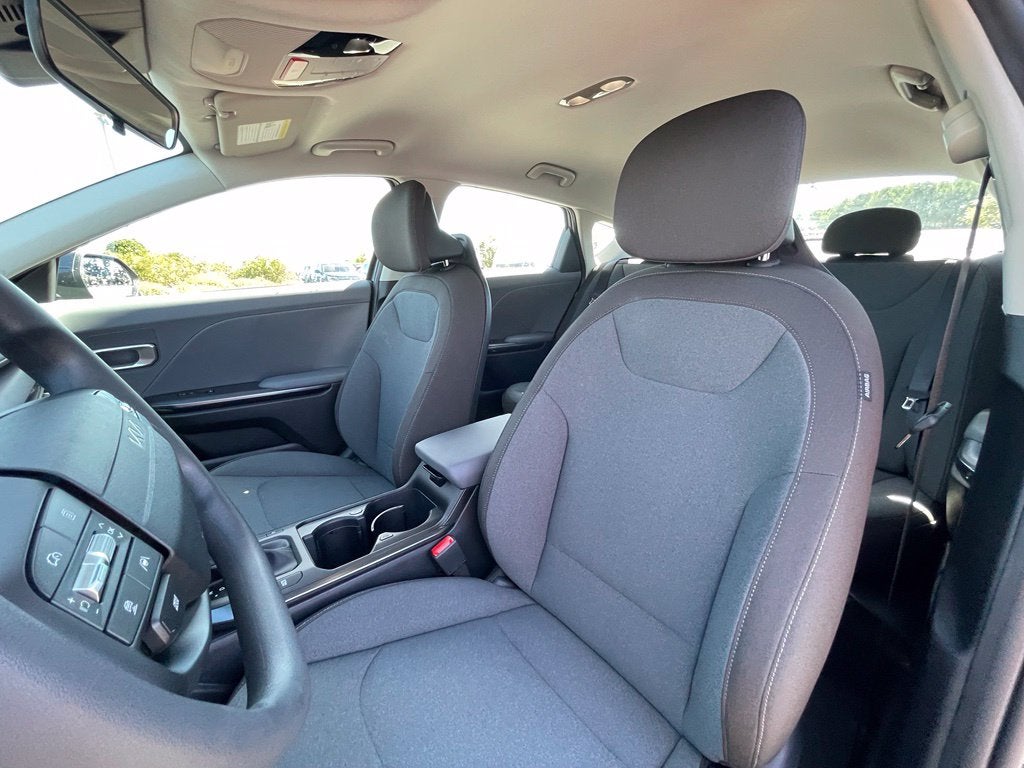 2027 Kia K4 LXS