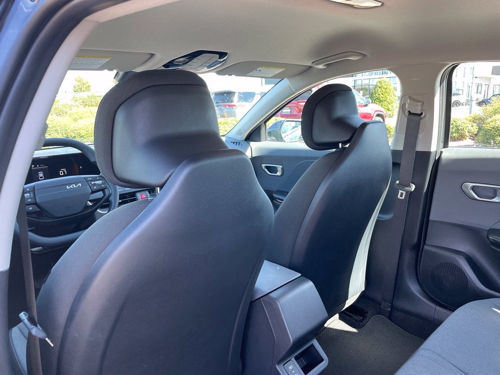 2027 Kia K4 LXS