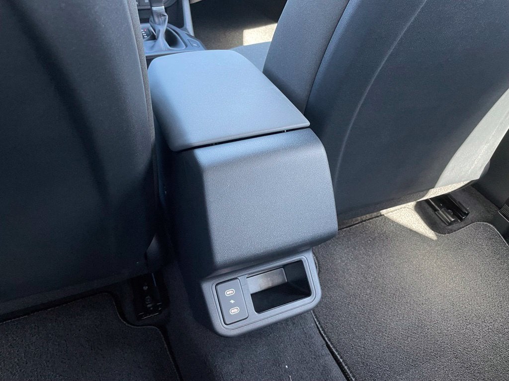 2027 Kia K4 LXS