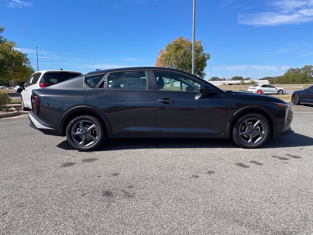 2027 Kia K4 LXS