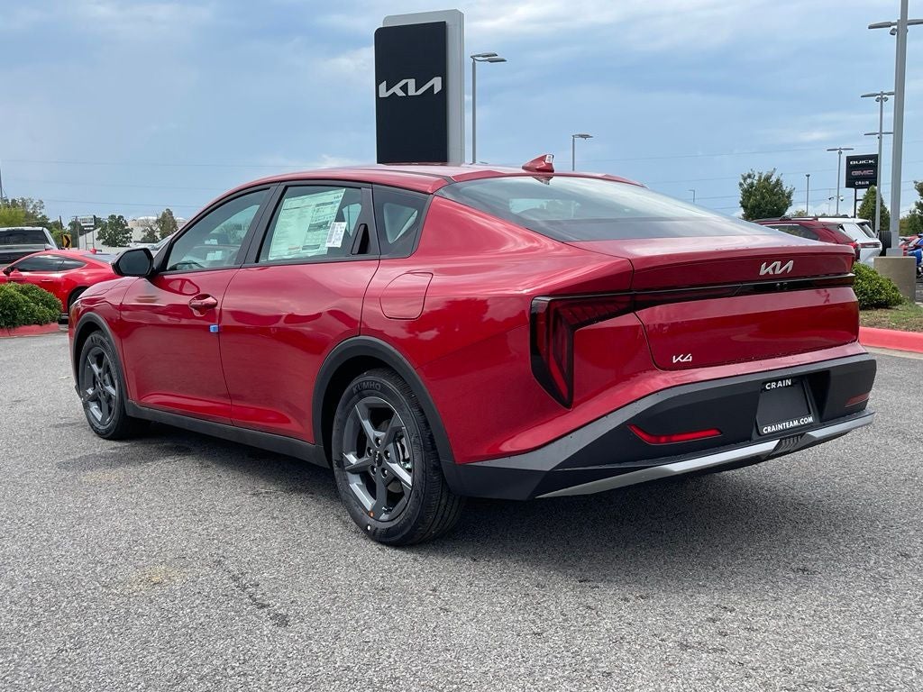 2026 Kia K4 LXS
