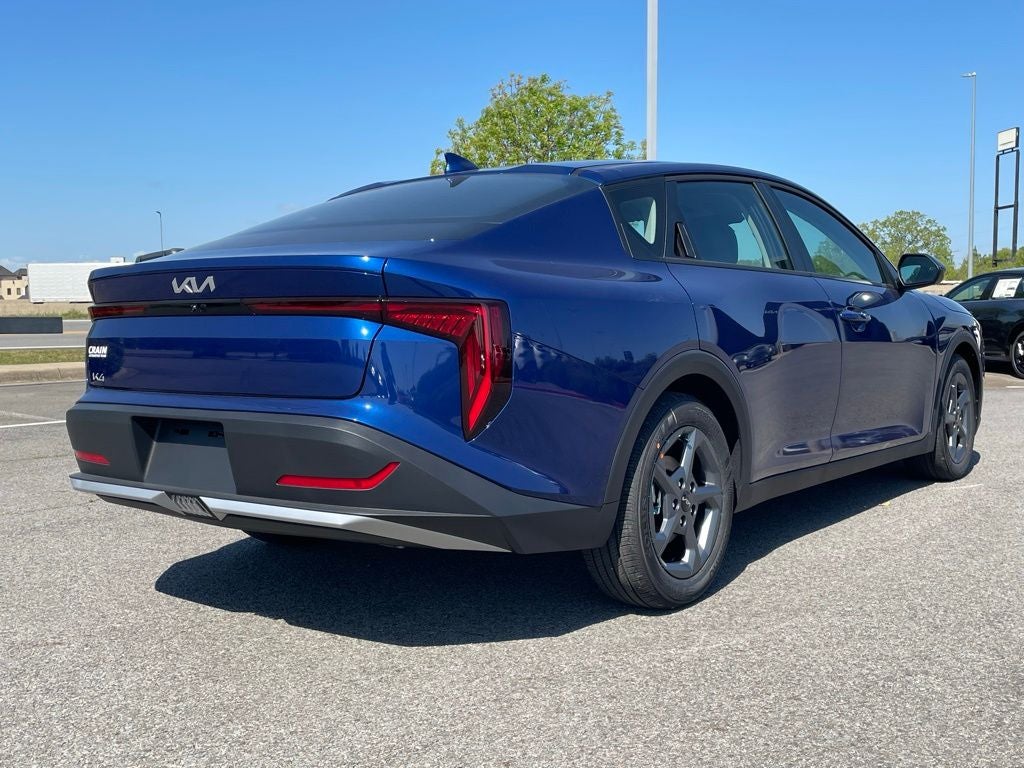 2026 Kia K4 LXS