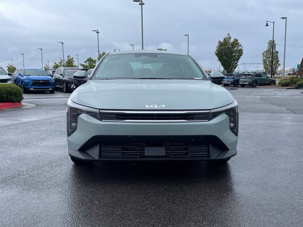2027 Kia K4 LXS