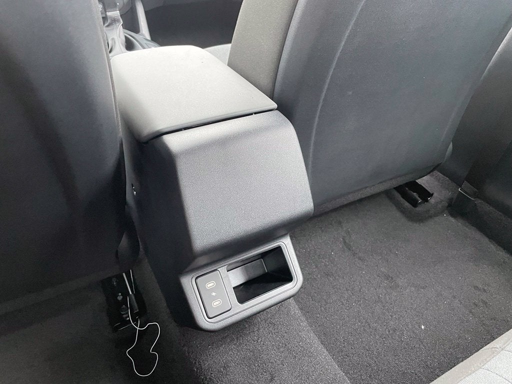 2027 Kia K4 LXS